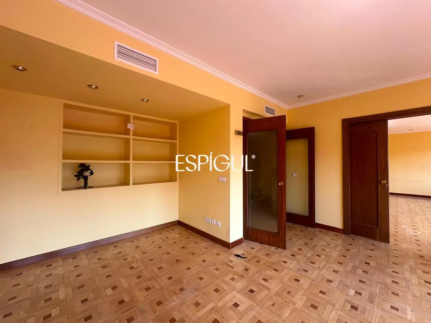 Ático en venta en Madrid con Aire acondicionado, Calefacción y Terraza