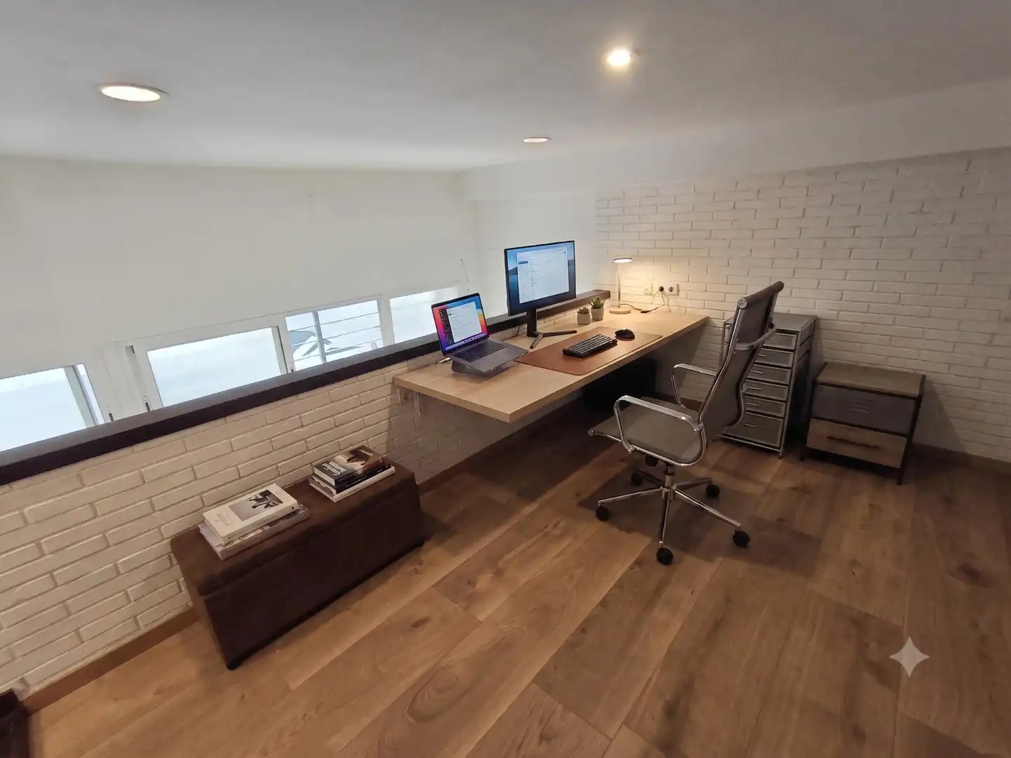 Büro zur Miete in Carrer de Felipe de Paz, La Maternitat i Sant Ramon