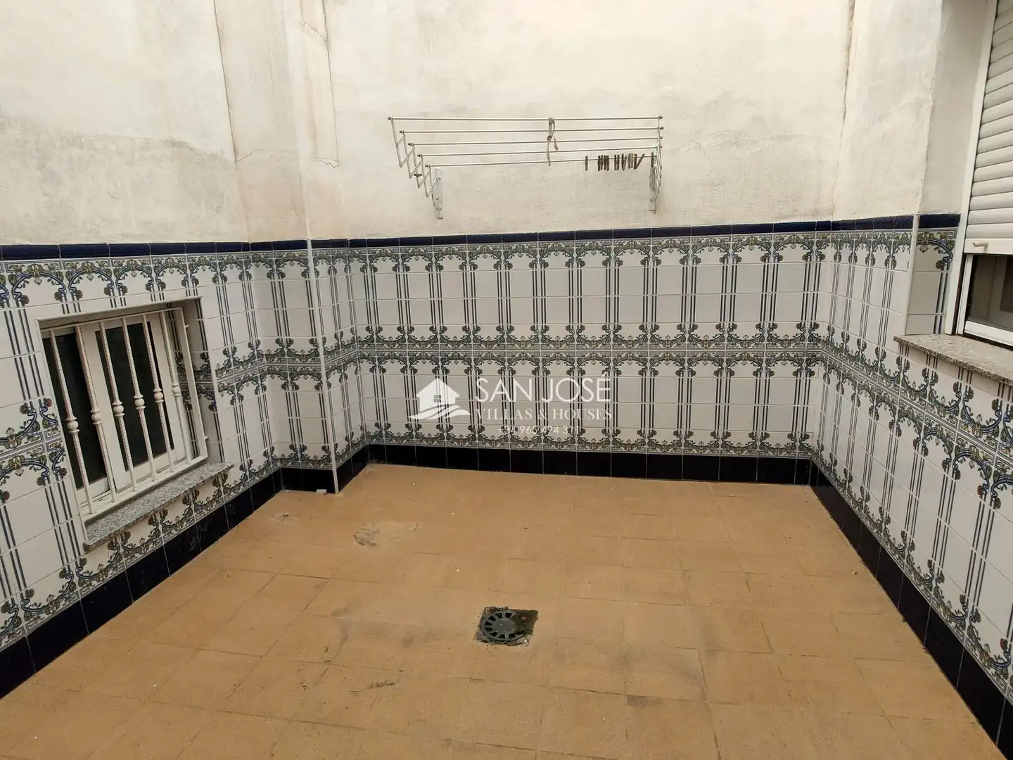 Flat for sale in Aspe  with Air Conditioner, Heating and Terrace