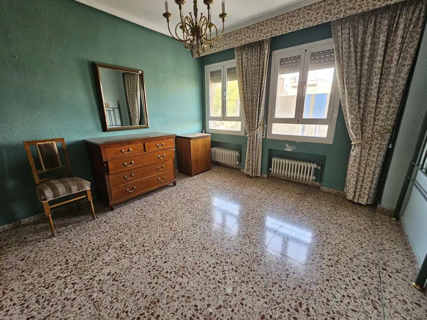 Bedroom of Flat for sale in Valencia  with Furnished and Balcony