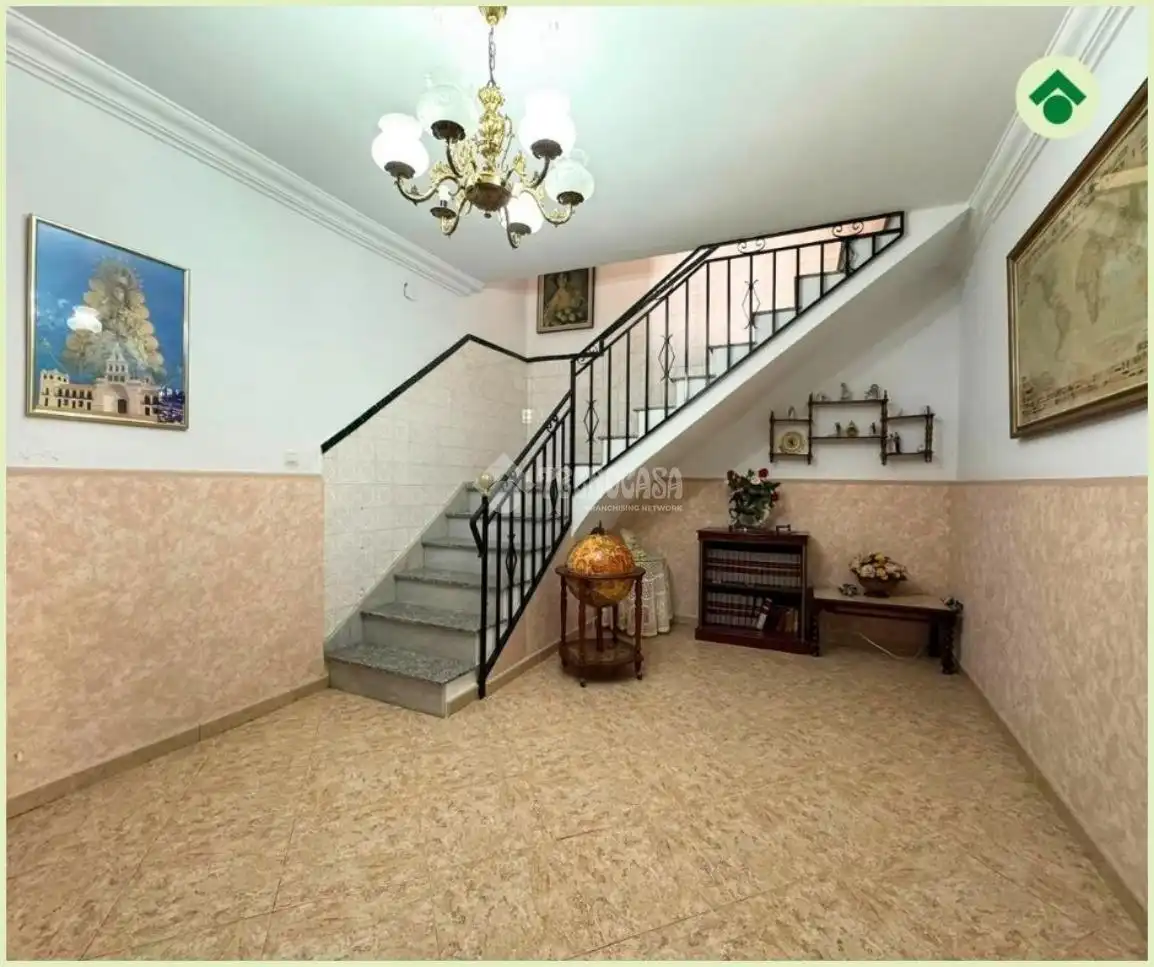 Casa o xalet en venda en Las Cabezas de San Juan amb Terrassa