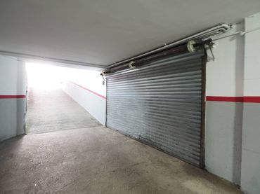 Business premises for sale in Calle Navarra