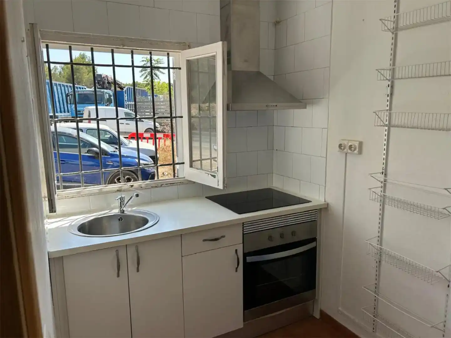 Cuina de Casa o xalet en venda en Santa Eulària des Riu amb Piscina