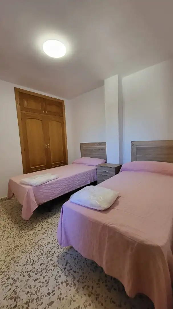 Habitación de Piso en venta en Vélez-Málaga con Terraza y Piscina comunitaria