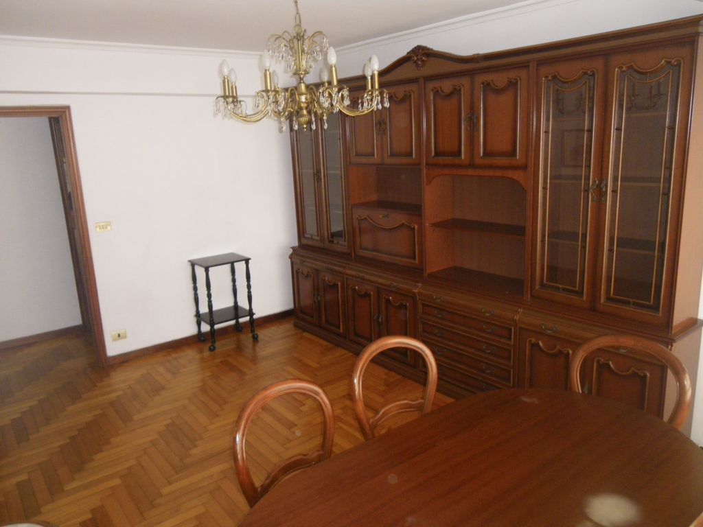 Piso de alquiler en Calle BARCELONA, Praza Independencia