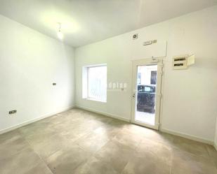 Flat for sale in  Madrid Capital  with Air Conditioner