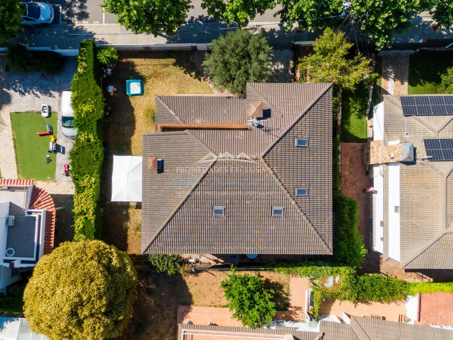 Vista exterior de Casa o xalet en venda en El Masnou amb Aire condicionat, Calefacció i Jardí privat