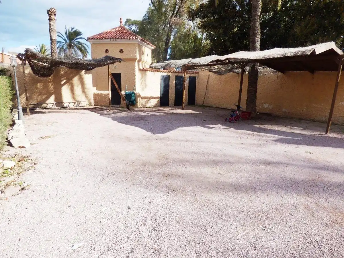 Planta baixa en venda a Calle Menorca \"FINCA CAPUCHO\", 15, Bellavista - Capiscol - Frank Espinós