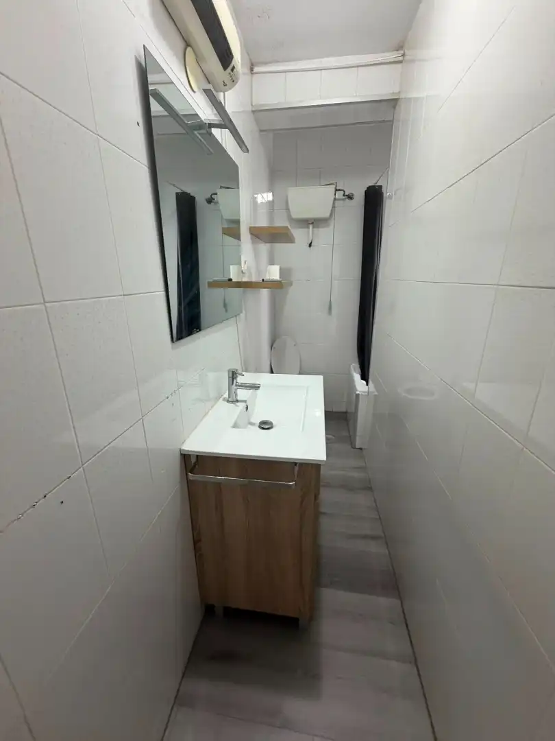 Bany de Pis en venda en Jaén amb Aire condicionat, Moblat i Balcó