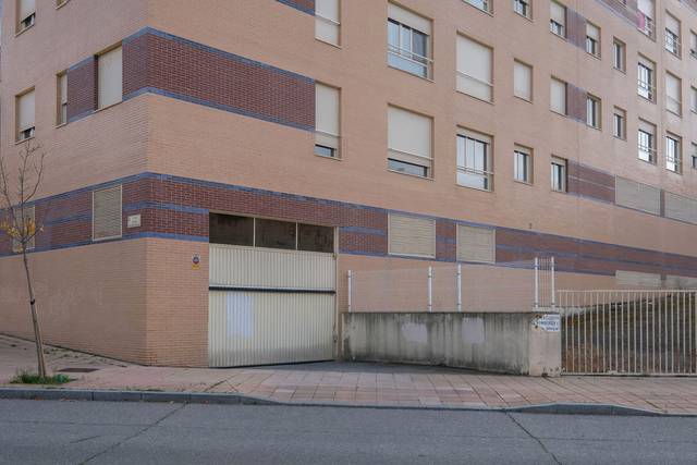 Garaje en Venta en C/ Alcalde Bravo García en Tejares - Chamberí - Alcades