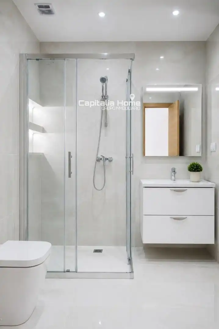 Baño de Ático en venta en Orihuela con Aire acondicionado, Calefacción y Terraza