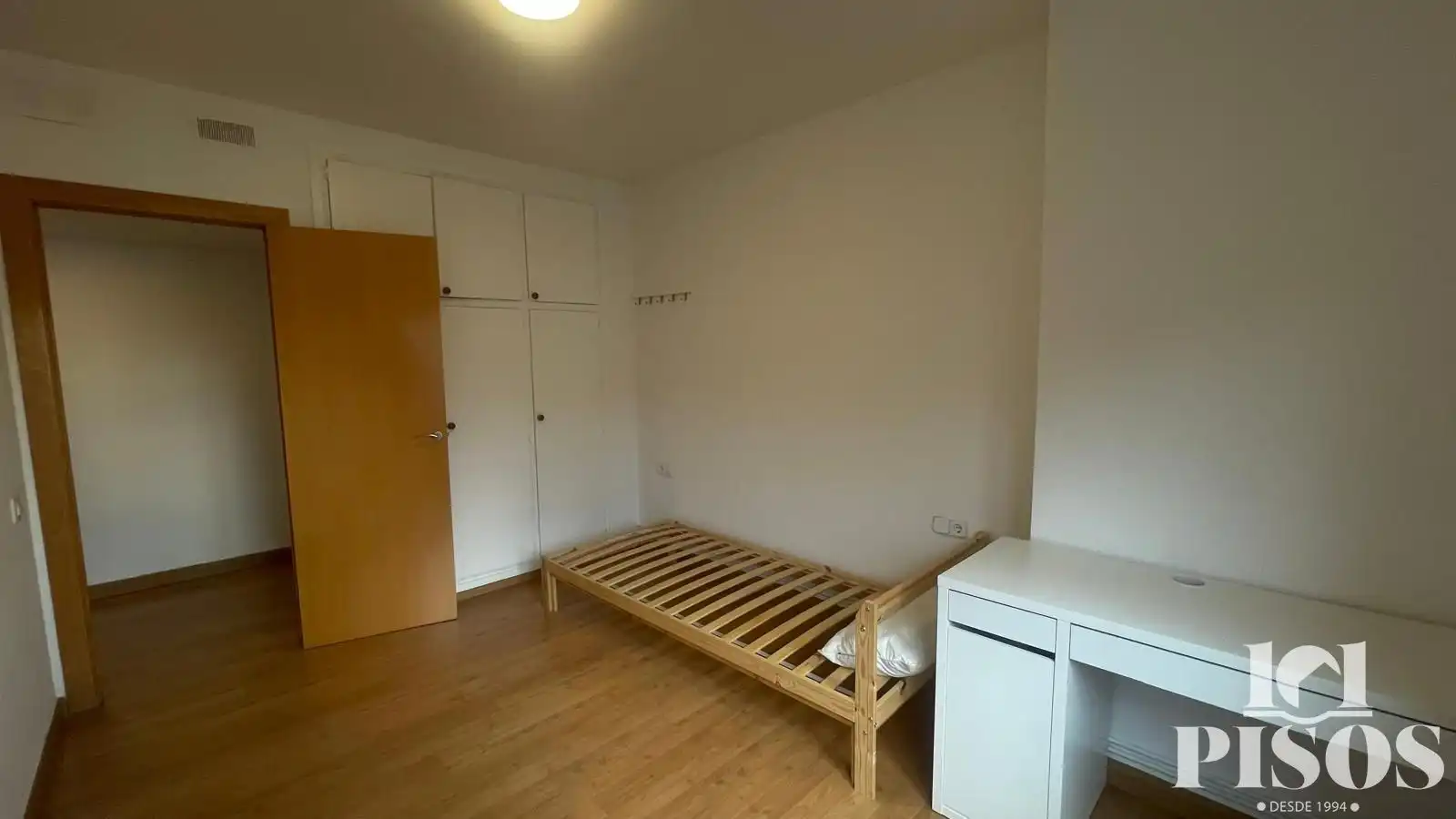 Habitación de Piso de alquiler en Sant Cugat del Vallès con Calefacción, Parquet y Terraza