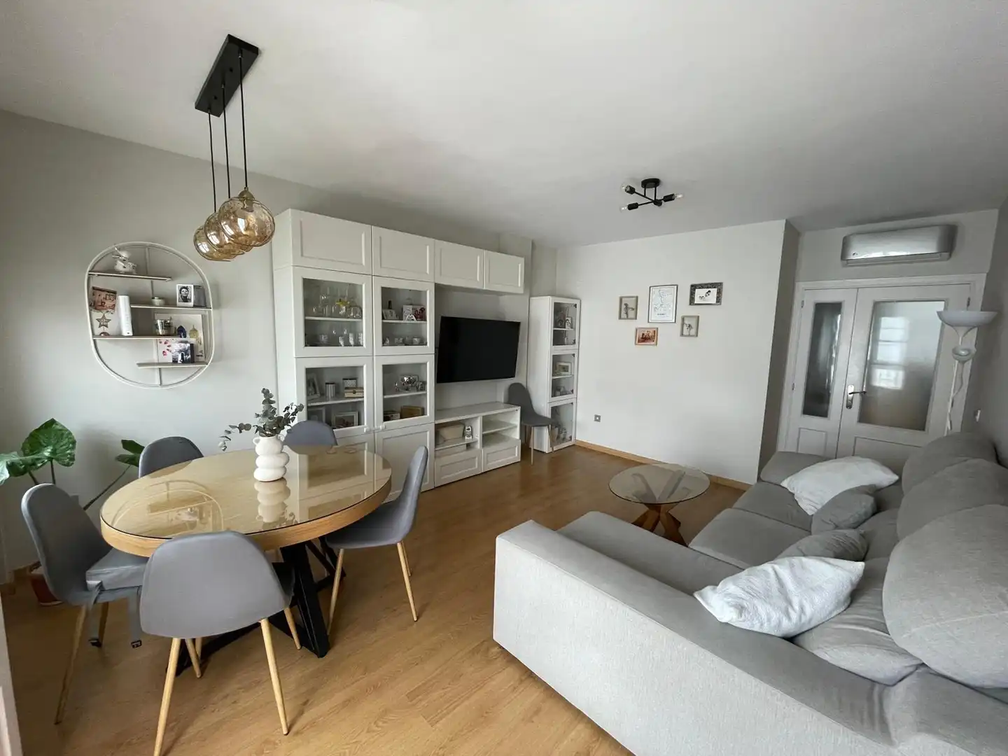 Wohnzimmer von Wohnung zum Verkauf in San Fernando mit Klimaanlage und Balkon