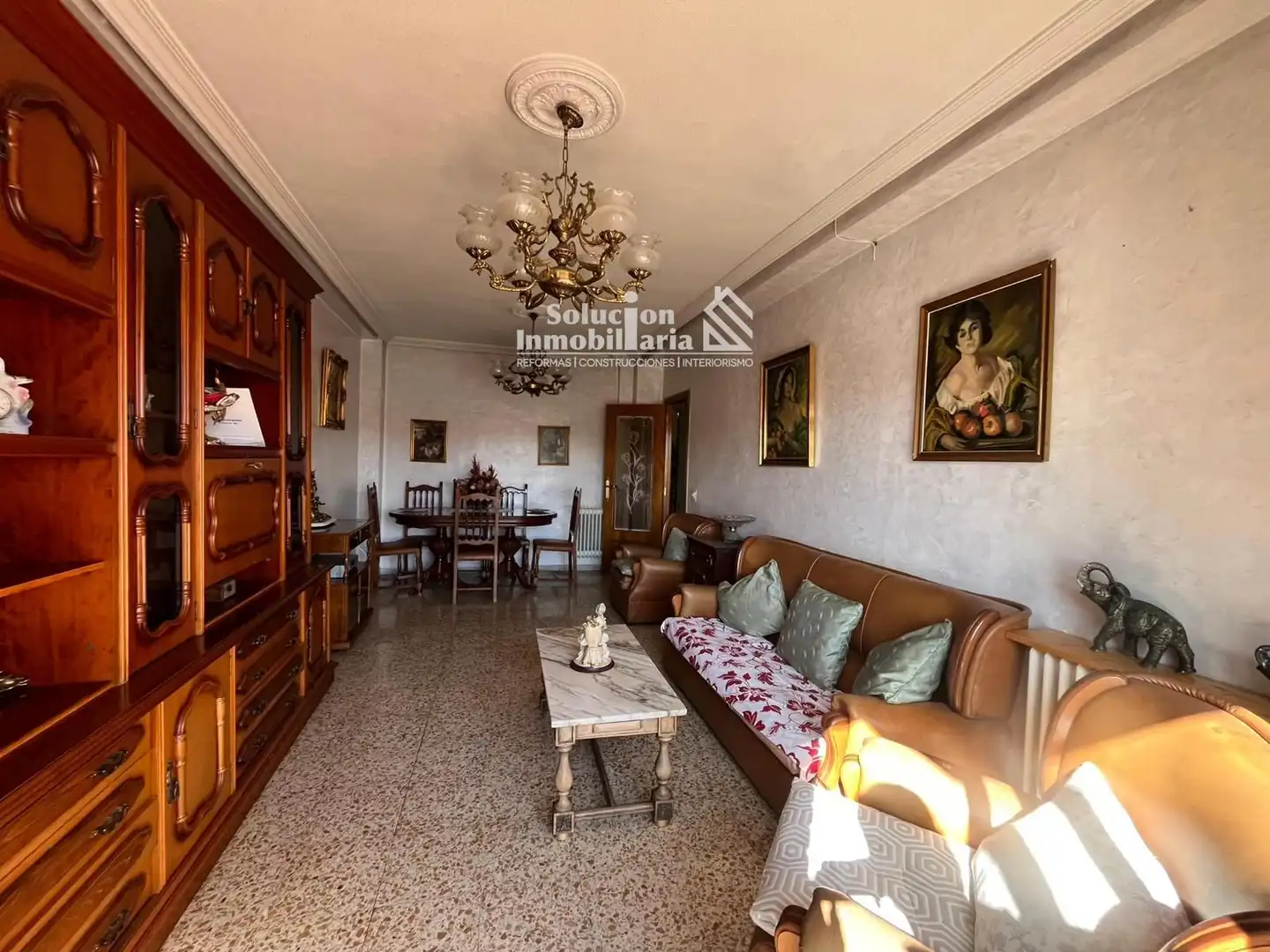 Sala d'estar de Pis en venda en Salamanca amb Calefacció, Terrassa i Moblat