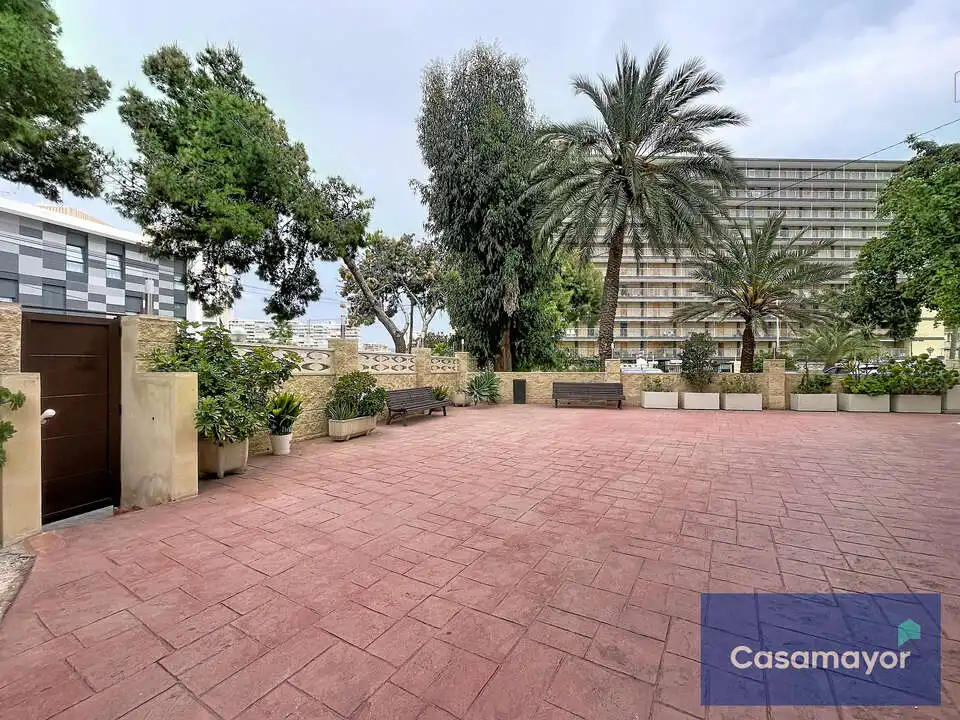 Terrasse von Wohnung zum Verkauf in Alicante / Alacant mit Klimaanlage, Heizung und Terrasse
