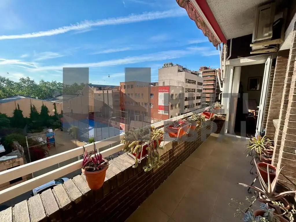 Terraza de Piso en venta en  Barcelona Capital con Aire acondicionado, Terraza y Balcón