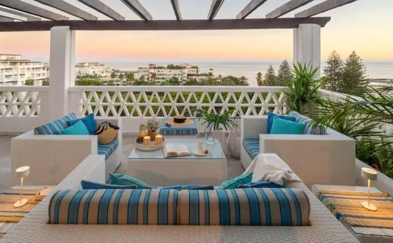 Penthouse mit Terrasse zur Miete in Nueva Andalucía, imagen 40