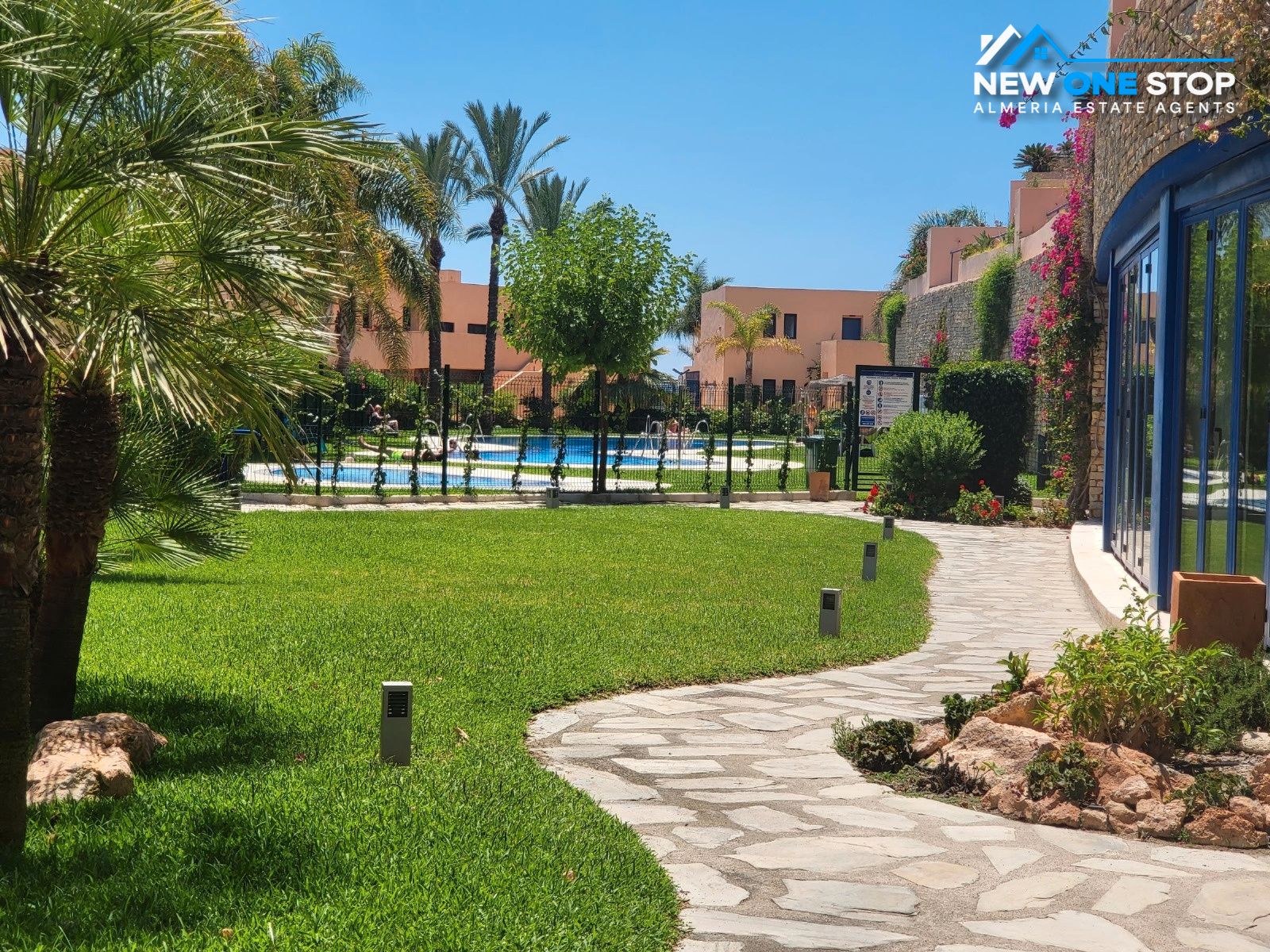 Garden of Attic for sale in Mojácar  with Air Conditioner, Heating and Terrace