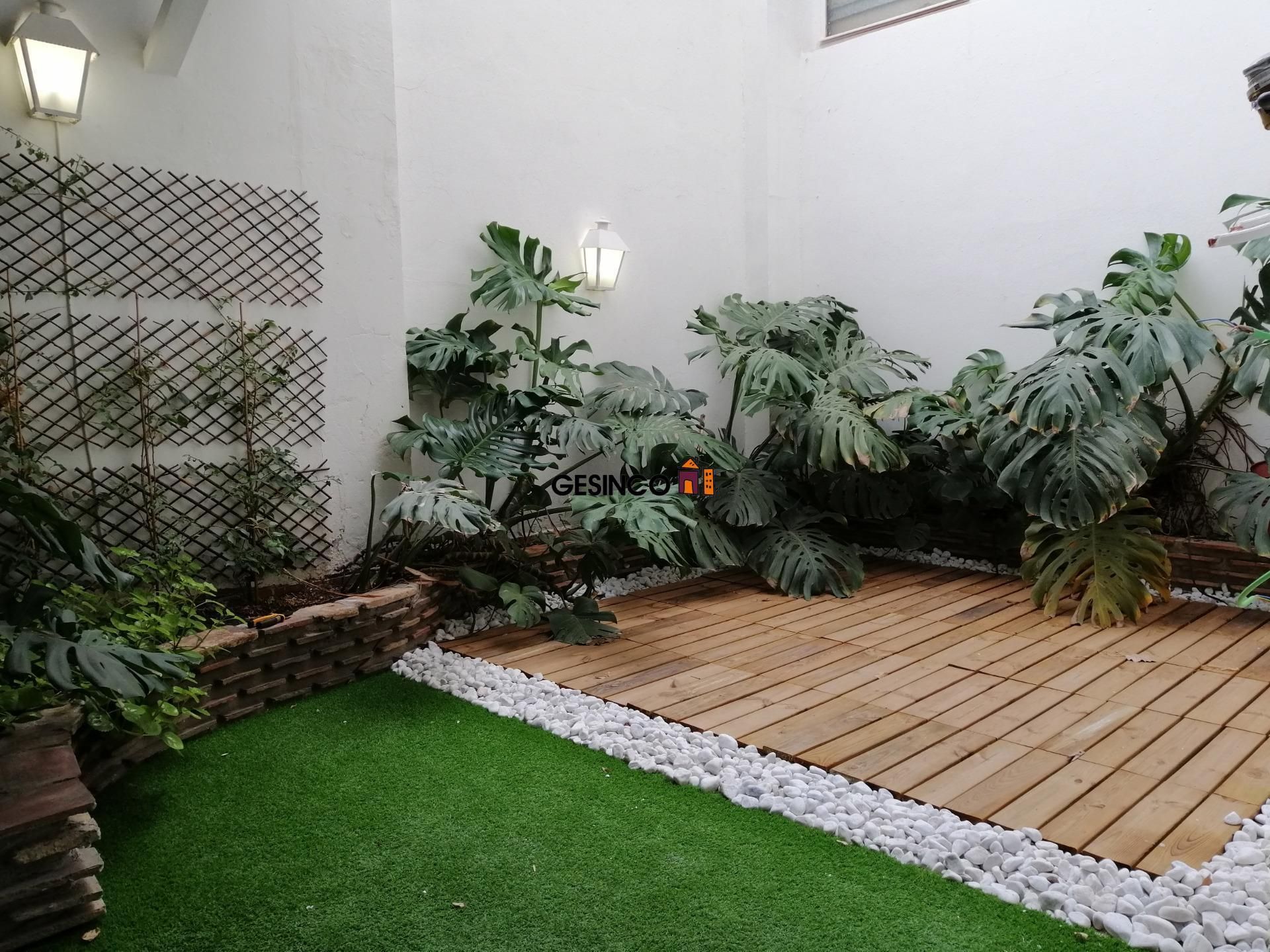Terrassa de Local en venda en Ontinyent
