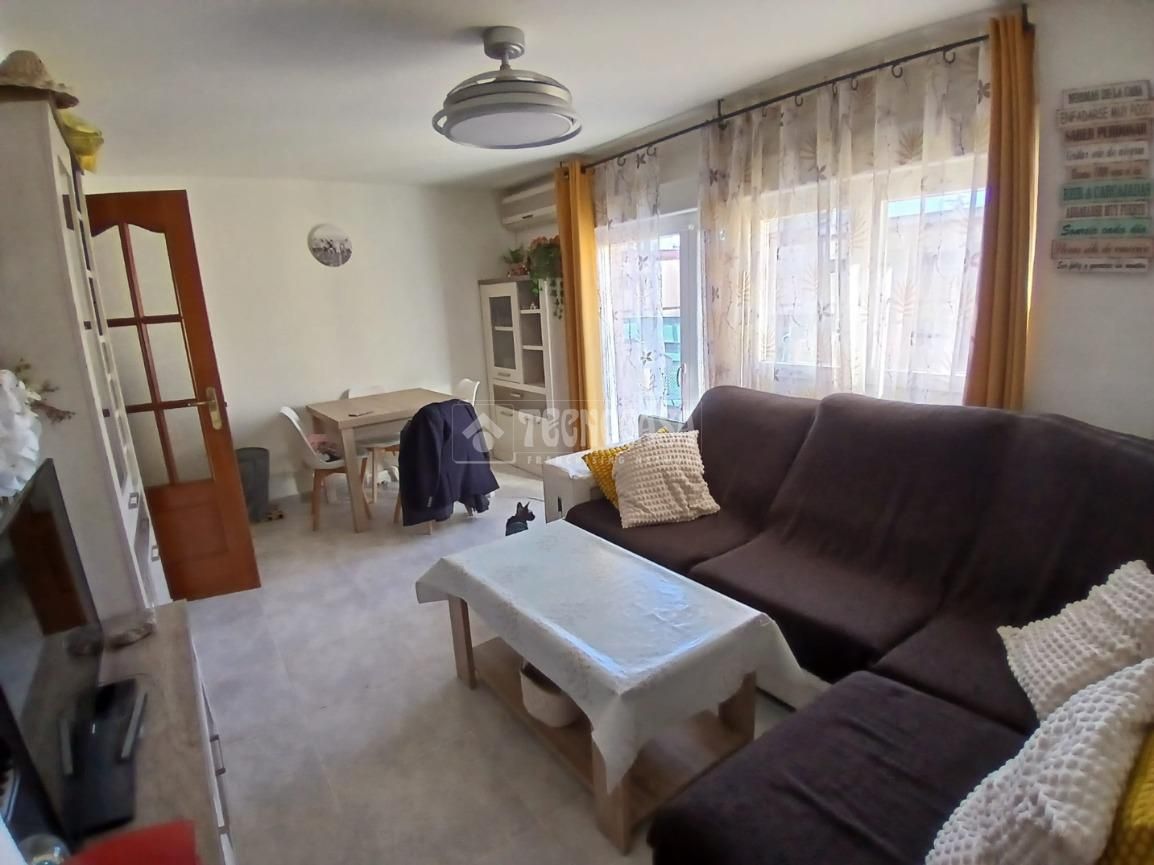 Piso en venta en Calle de Valle Inclán, Las Águilas, Latina