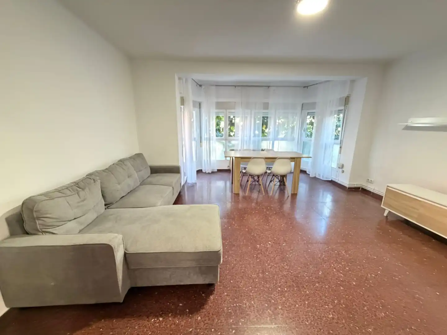Flat for rent in Gran Passeig de Ronda, Instituts - Universitat