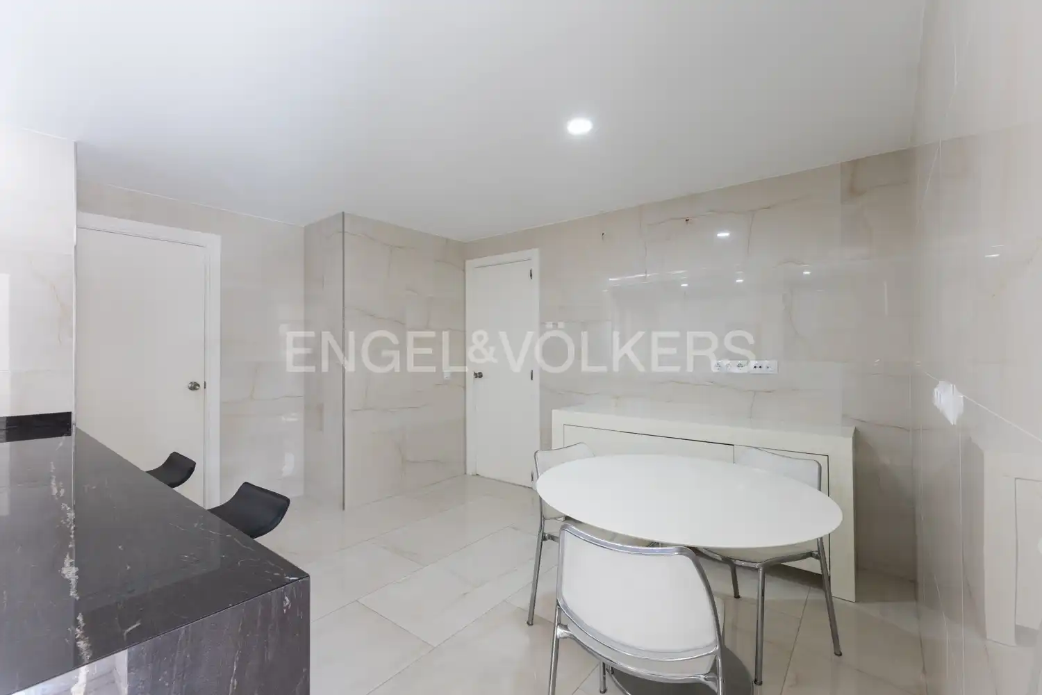 Dining room of Flat for sale in Castellón de la Plana / Castelló de la Plana  with Heating, Storage room and Furnished