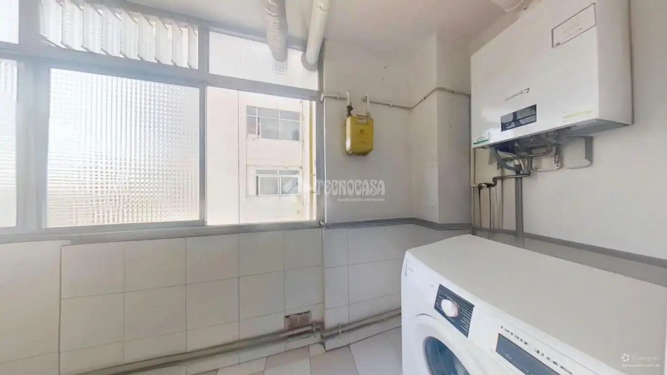 Flat for sale in Cerdanyola del Vallès  with Air Conditioner, Heating and Balcony