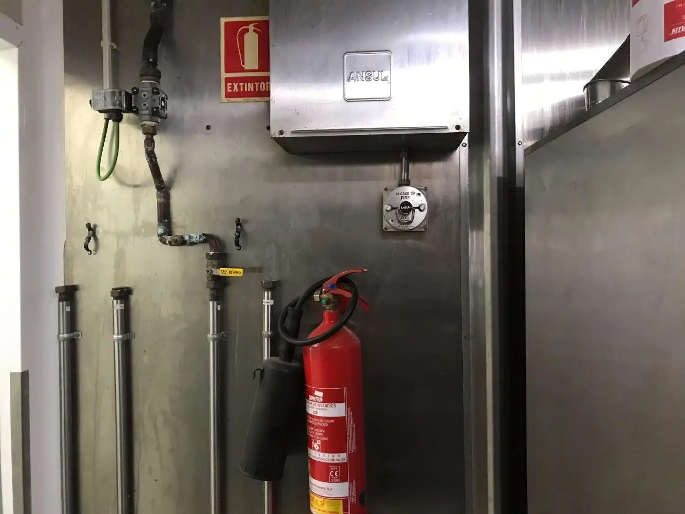 Wohnung zum Verkauf in Pineda de Mar mit Klimaanlage und Heizung