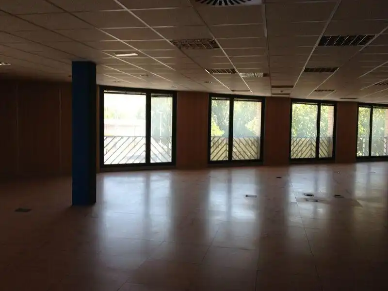 Office for sale in Orkoien  with Air Conditioner and Heating