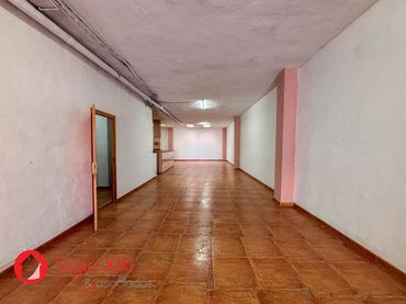 Local comercial en venta en Moncófar Pueblo