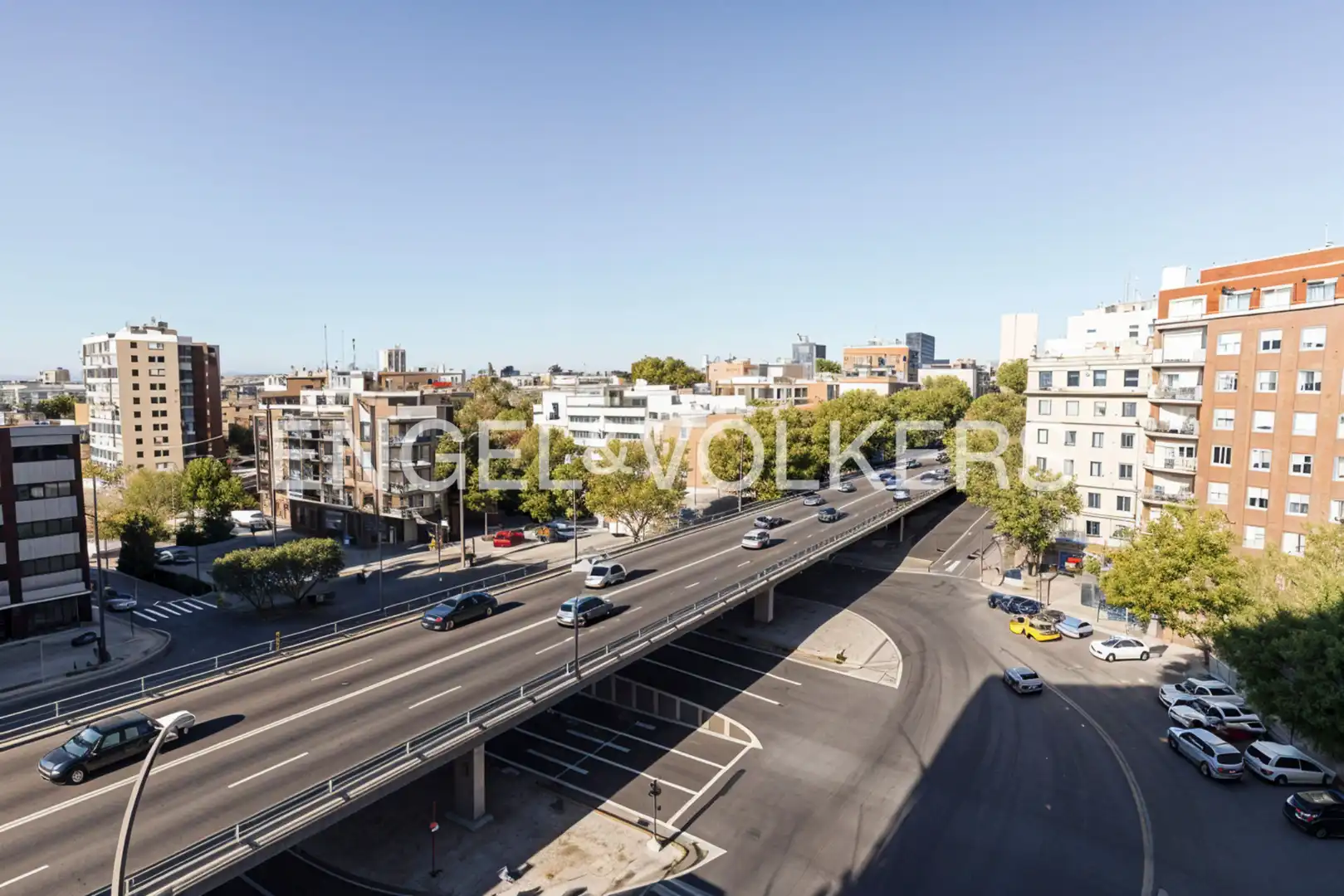 Vista exterior de Pis en venda en Madrid amb Aire condicionat i Calefacció