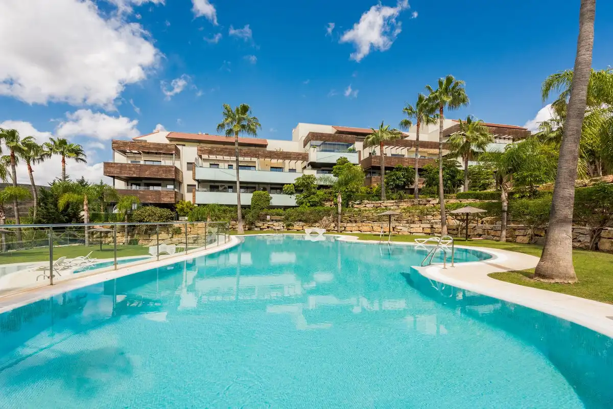 Penthouse with pool for sale in El Paraíso, imagen 13