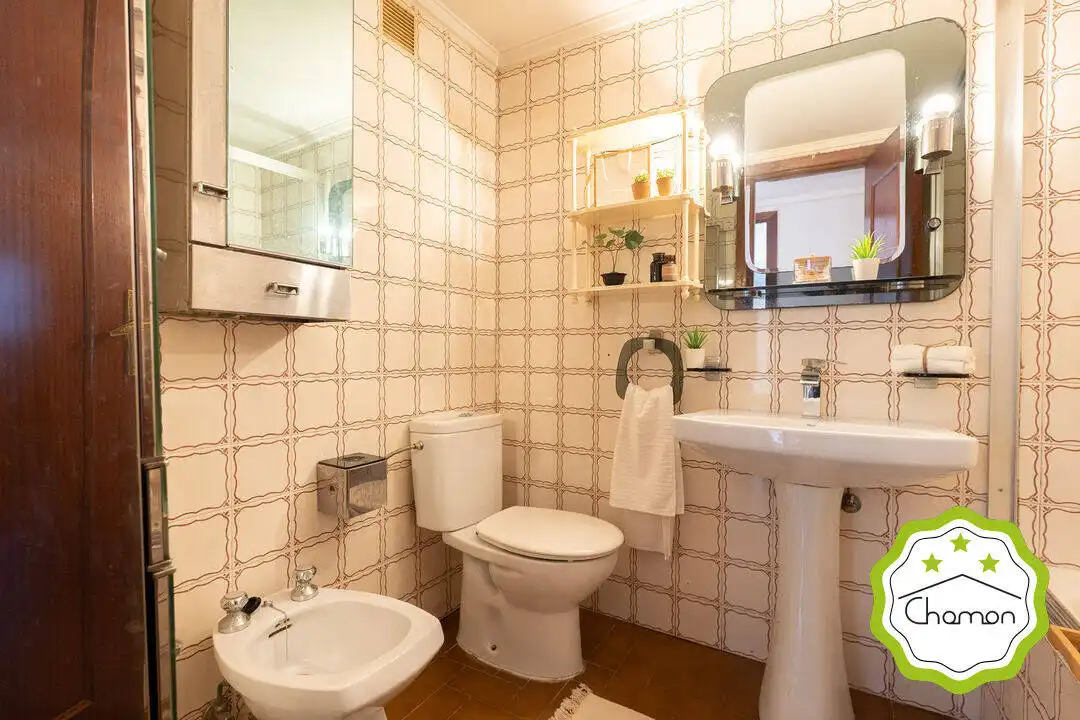 Badezimmer von Wohnung zum Verkauf in Lekeitio mit Heizung und Terrasse