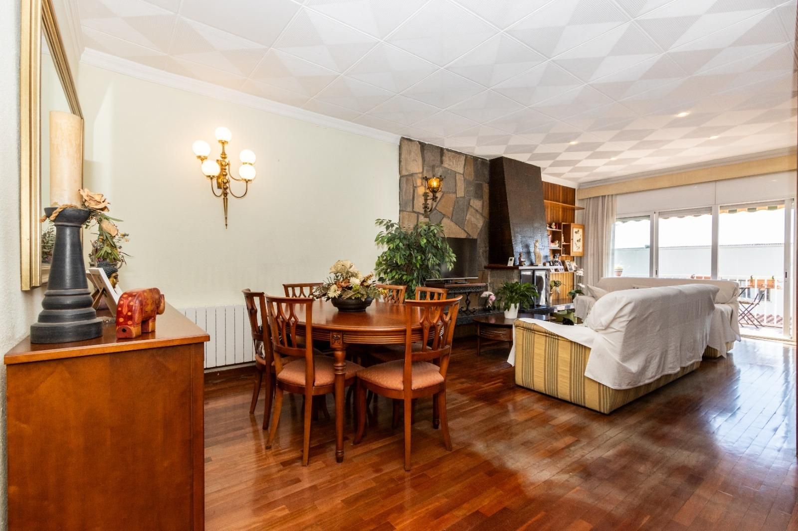 Dining room of Single-family semi-detached for sale in Sabadell  with Heating, Terrace and Storage room