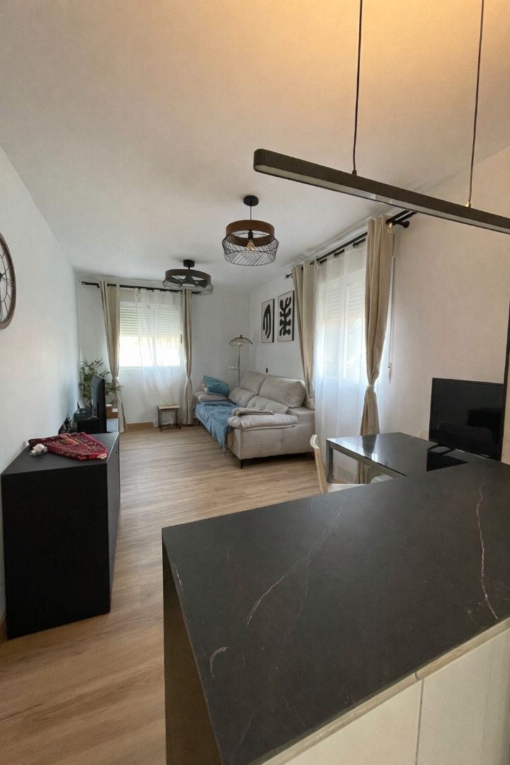 Living room of Flat for sale in  Murcia Capital  with Air Conditioner, Furnished and Oven