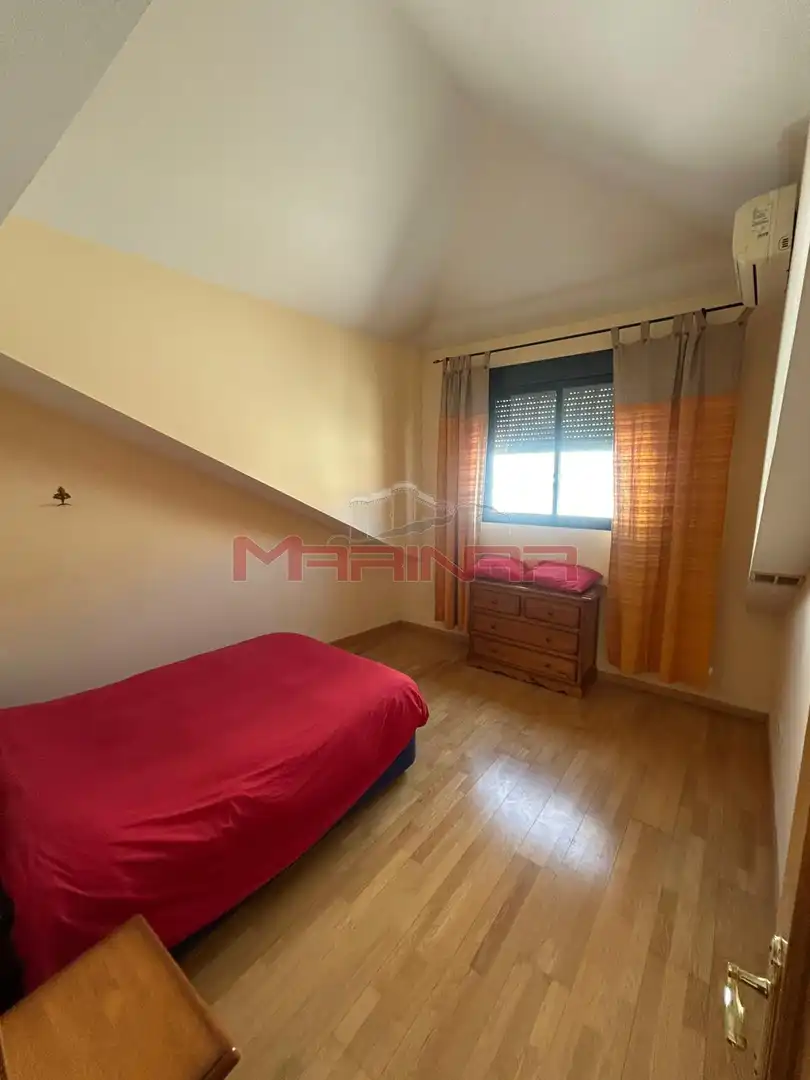 Bedroom of Duplexes for sale in Borox  with Air Conditioner and Heating