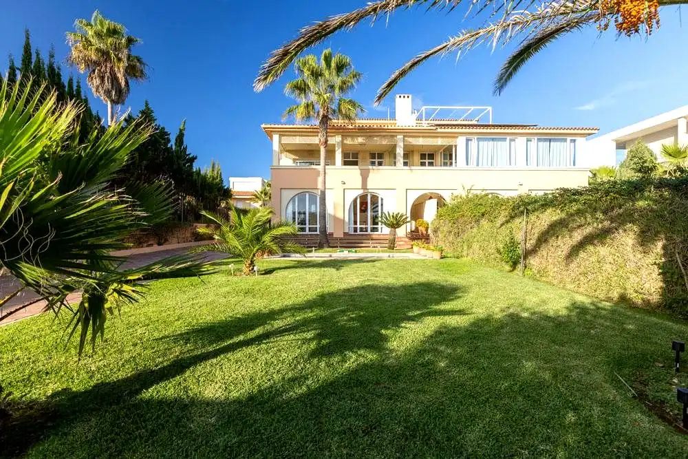Casa amb jardí en venda a Paseo de Los Gavilanes
