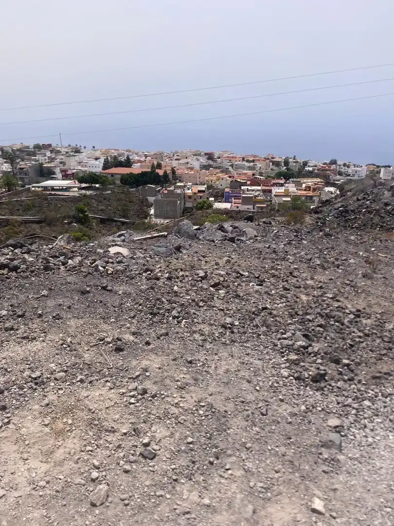 Terreno rústico en venta en Guía de Isora, Spain