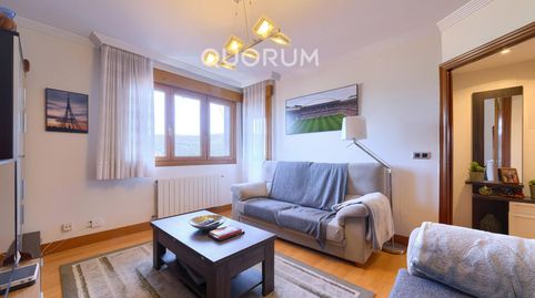 Foto 5 de Piso en venta en Kalero - Basozelai, Basauri