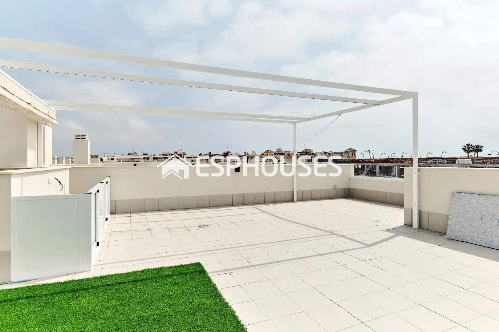 Terraza de Ático en venta en Torrevieja con Aire acondicionado, Terraza y Amueblado