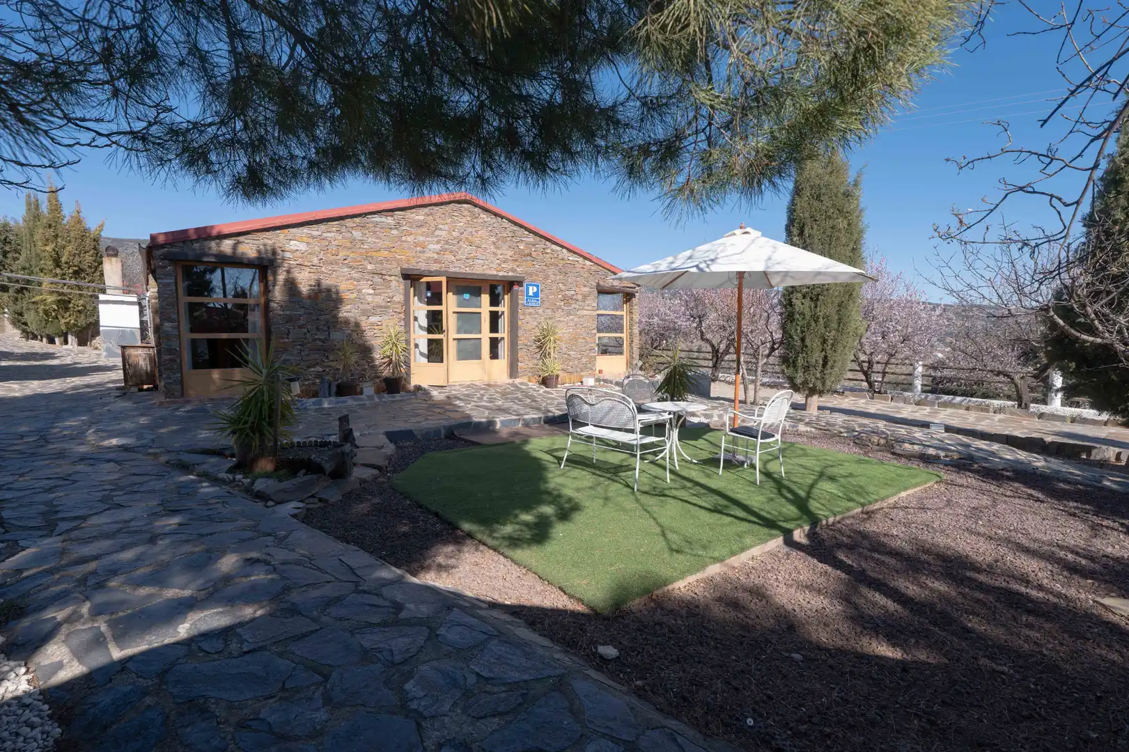 Terraza de Finca rústica en venta en Nevada con Aire acondicionado, Jardín privado y Terraza