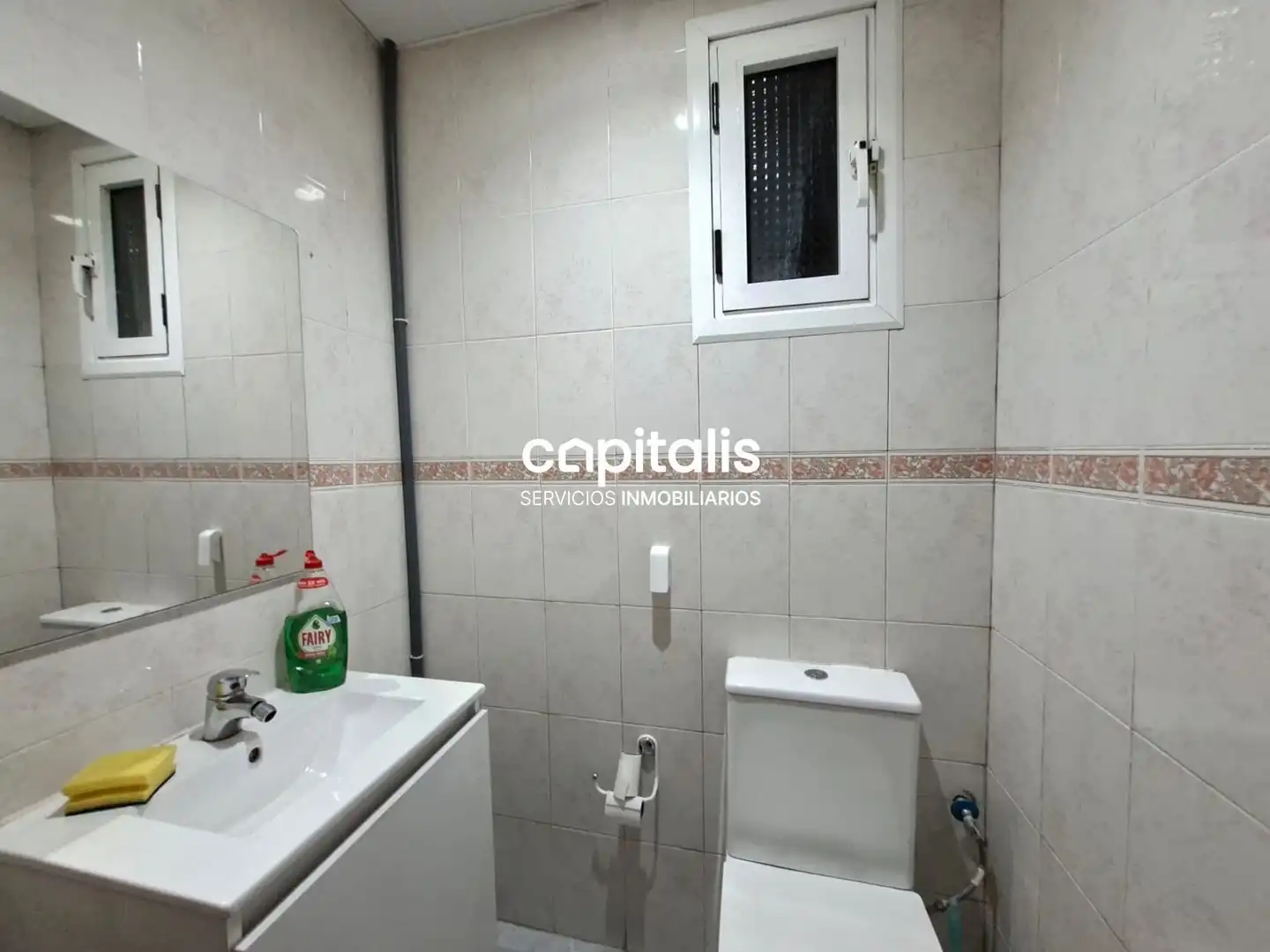 Baño de Local de alquiler en Madrid