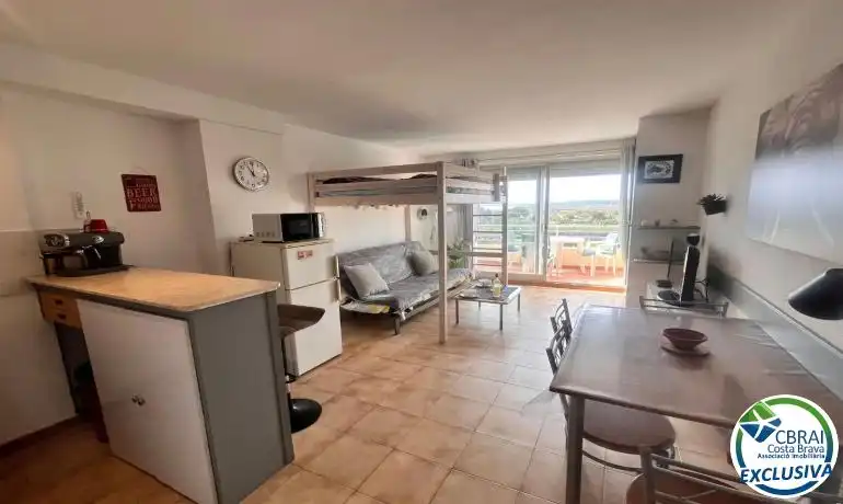 Piso con ascensor en venta en Carlit - Montseny, imagen 4