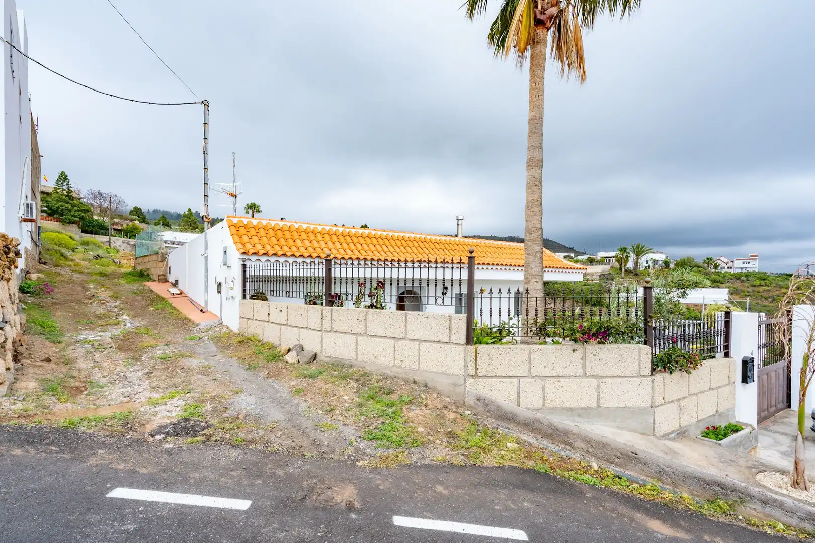 Vista exterior de Finca rústica en venta en Granadilla de Abona con Aire acondicionado, Jardín privado y Terraza