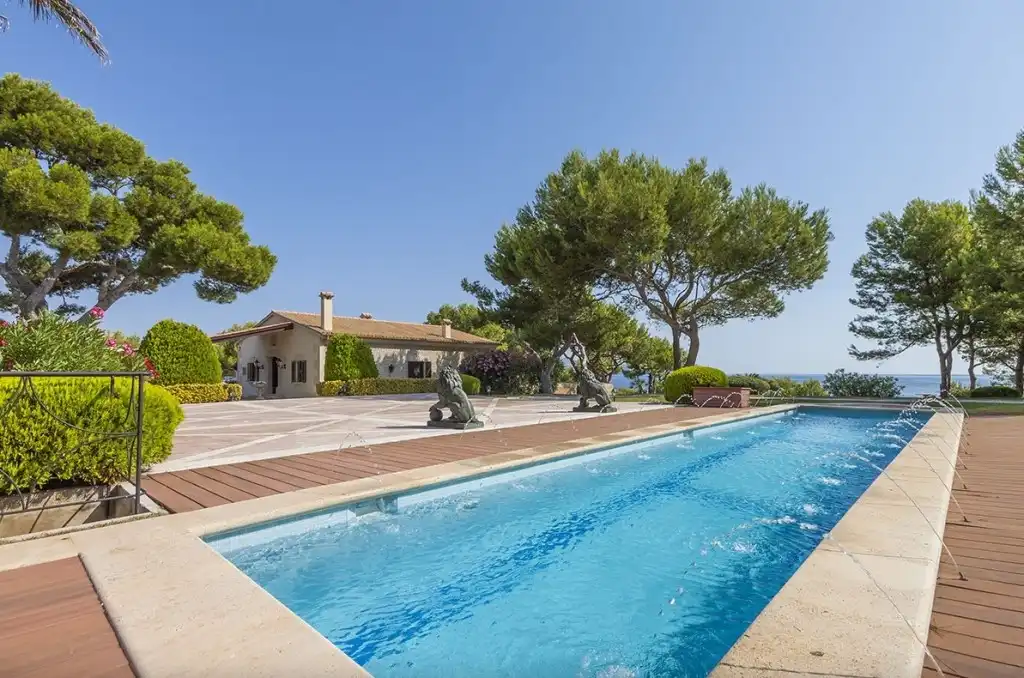 Piscina de Casa o chalet en venta en Alcúdia con Aire acondicionado, Jardín privado y Terraza