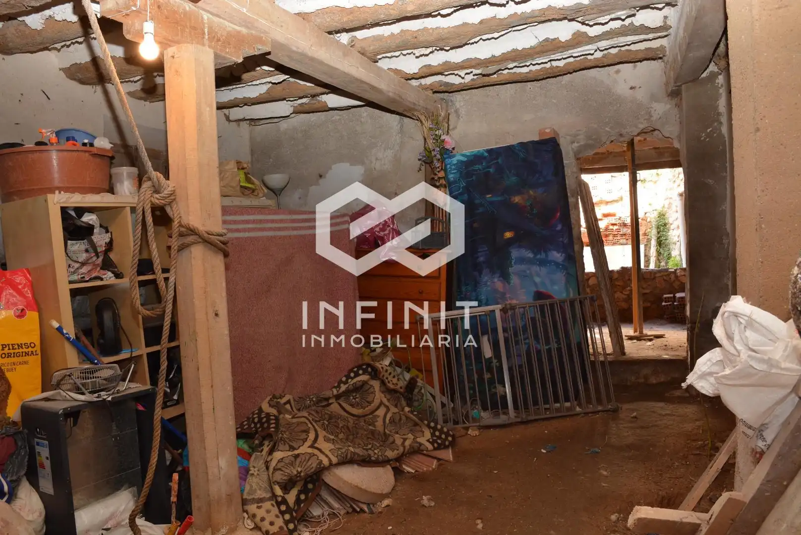 Casa o xalet en venda en Moratilla de los Meleros amb Traster i Balcó