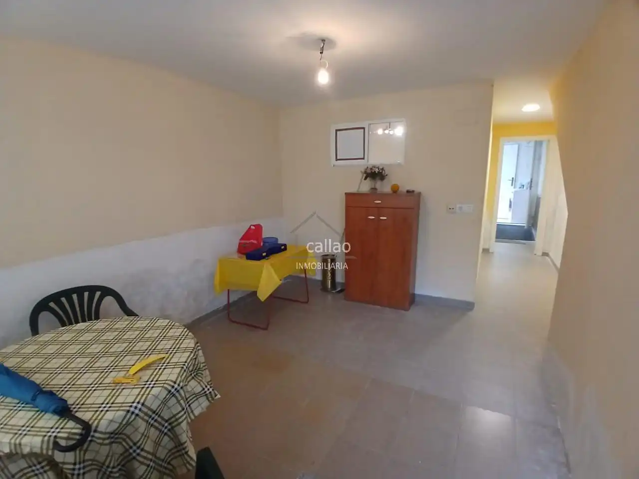 Casa adosada en venda en Narón amb Jardí privat, Traster i Moblat