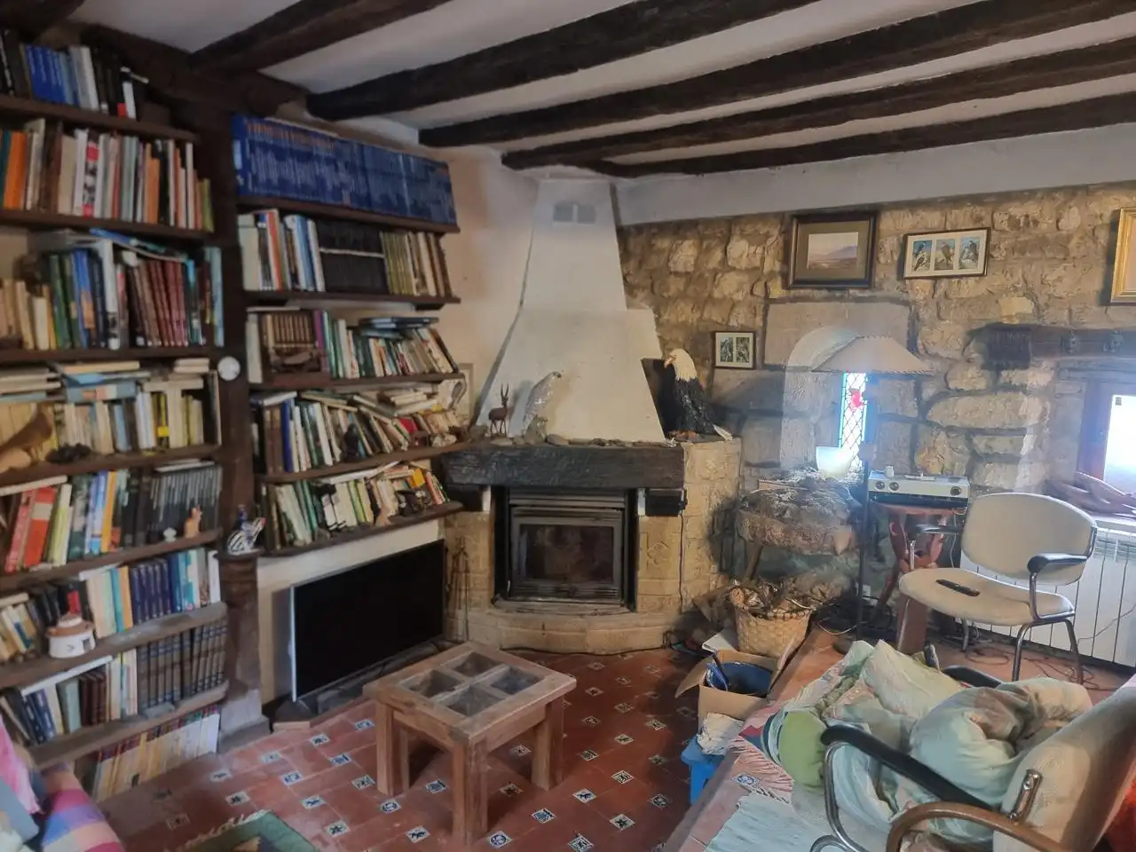 Sala de estar de Casa o chalet en venta en Corvera de Toranzo con Calefacción, Jardín privado y Parquet