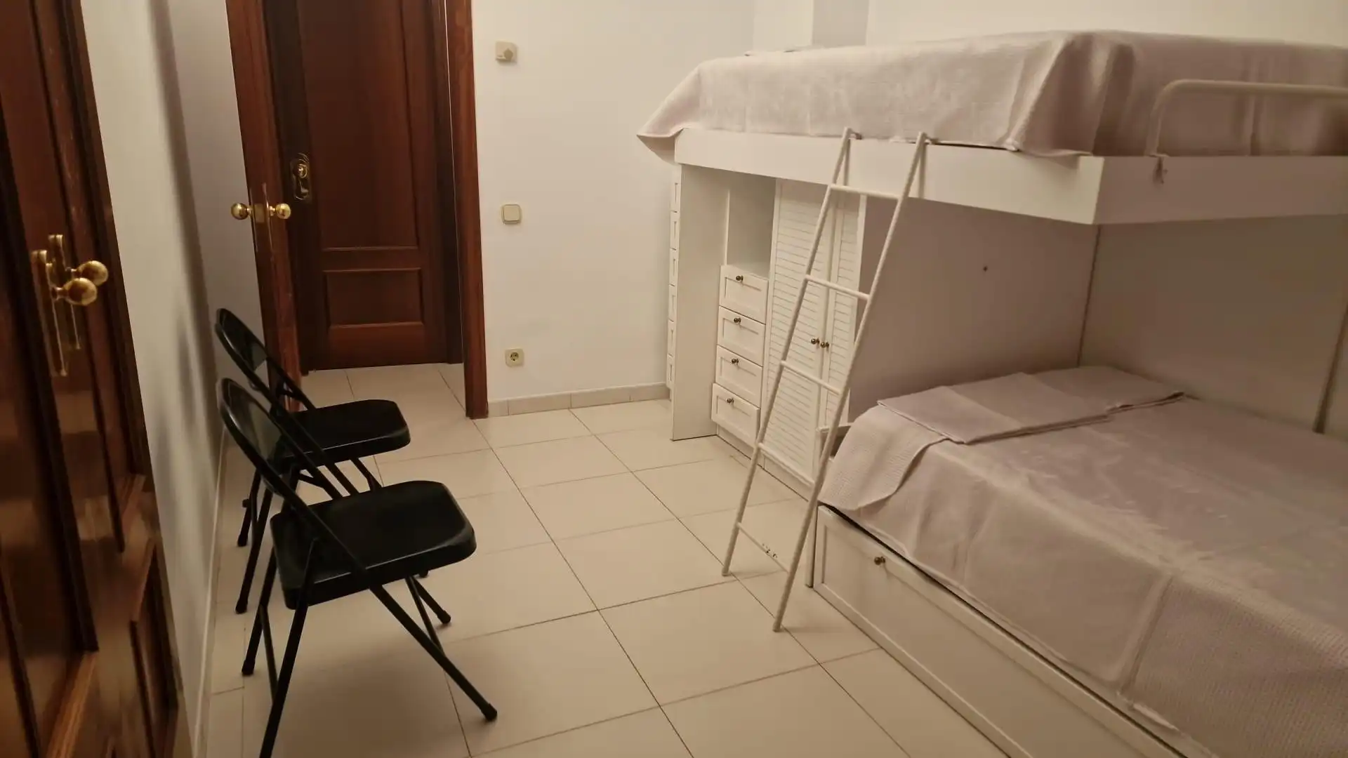 Habitación de Apartamento de alquiler en Tossa de Mar con Aire acondicionado, Jardín privado y Terraza