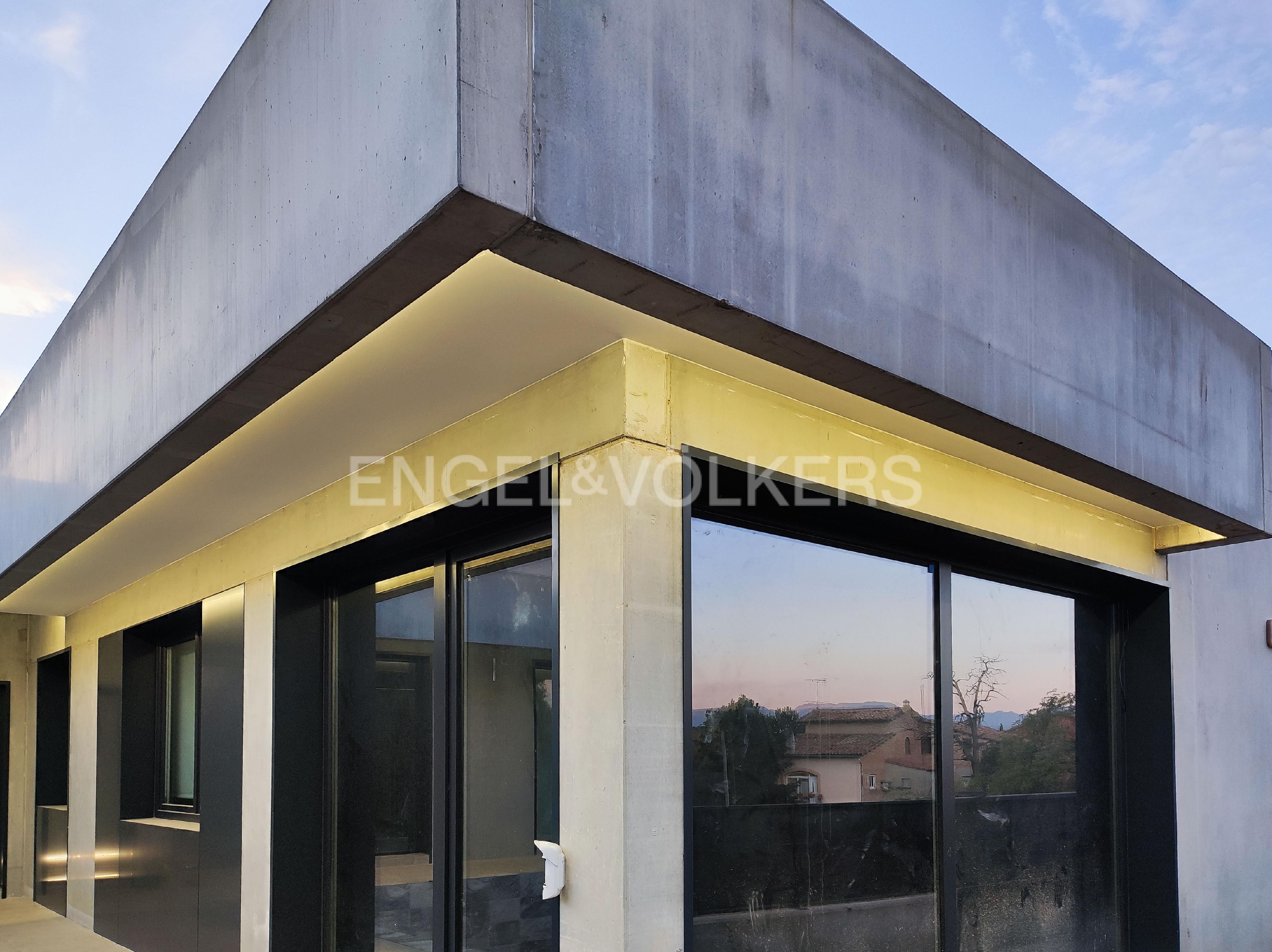 Exterior view of House or chalet for sale in Les Masies de Voltregà  with Air Conditioner, Heating and Private garden